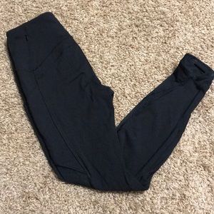 Lululemon black leggings with pockets full length
